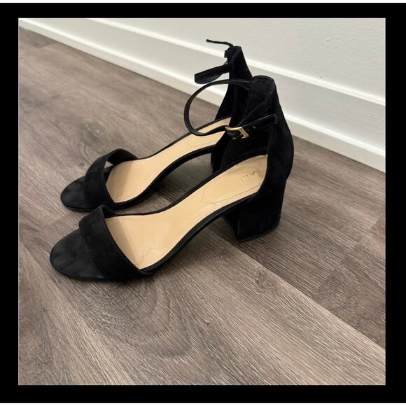 Aldo Elegant Black Ankle Strap Heels, size 8.5 - Picture 2 of 5